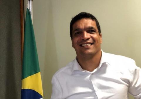 Daciolo contrata coach de olho nas próximas eleições