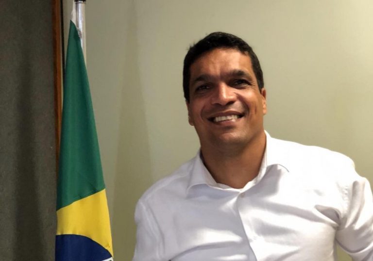 Daciolo contrata coach de olho nas próximas eleições