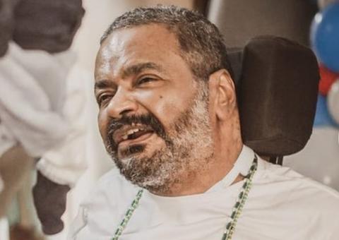 Arlindo Cruz é internado em hospital no Rio de Janeiro
