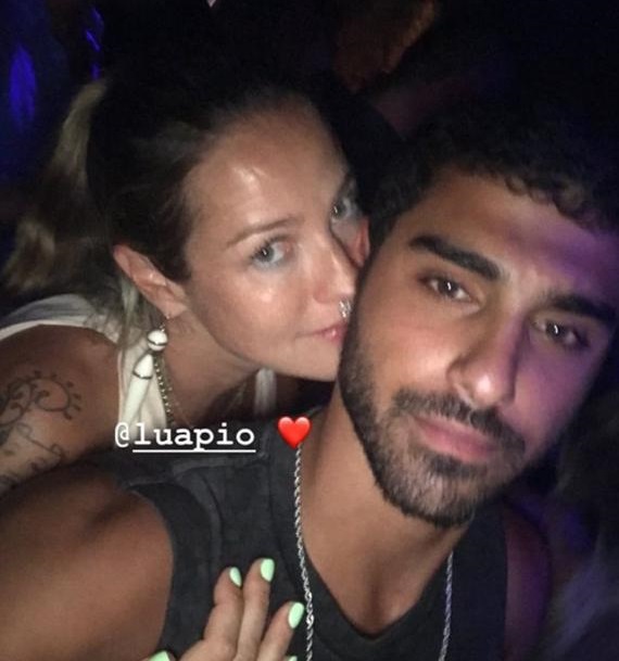 Luana Piovani sobre namoro: 'estou apaixonada como se tivesse 19 anos'