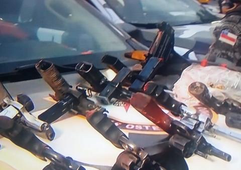 Membros de facção teriam chegado em caminhão baú para invadir área em Manaus  