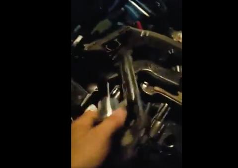 Vídeo mostra armamento apreendido em confronto que deixou 17 mortos em Manaus 