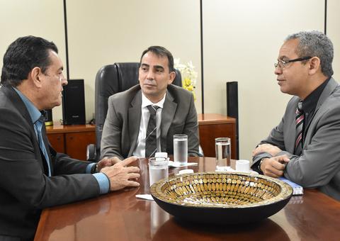 MPAM abre procedimento para acompanhar apuração de mortes em Manaus