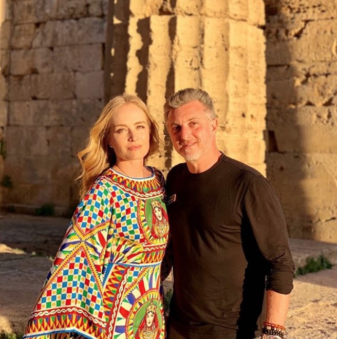 Angélica e Luciano Huck comemoram 15 anos de casamento