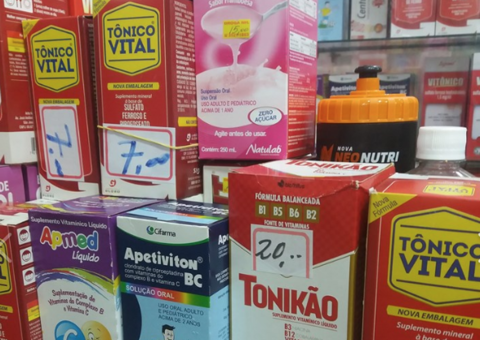Deixa de ser obrigatória presença de farmacêutico em dispensário municipal 