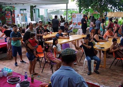 Domingo tem Feira da FAS com mais de 100 expositores e atrações culturais