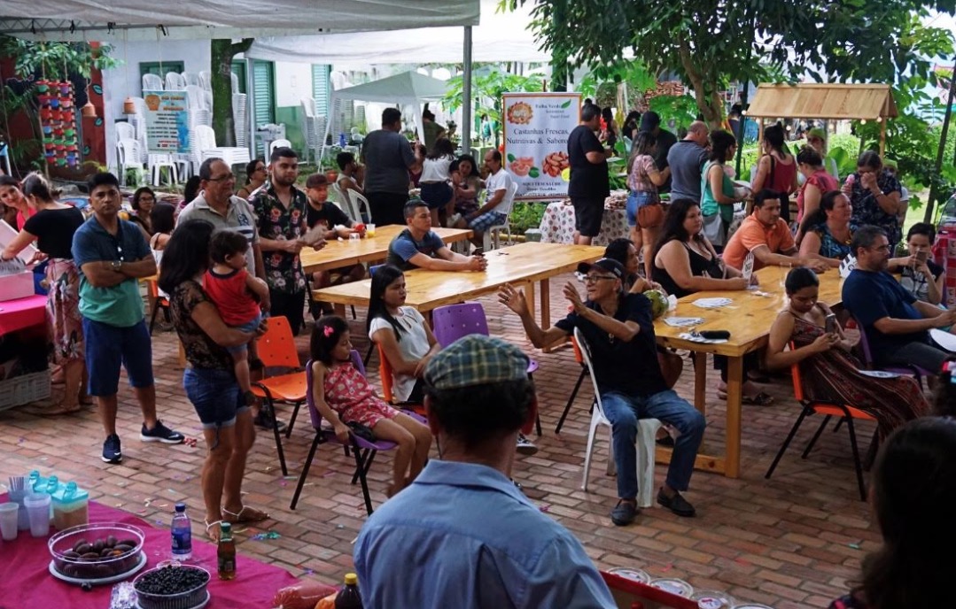 Domingo tem Feira da FAS com mais de 100 expositores e atrações culturais