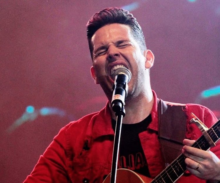 Prefeitura contrata Pastor Lucas para show na Festa do Pirarucu no Amazonas