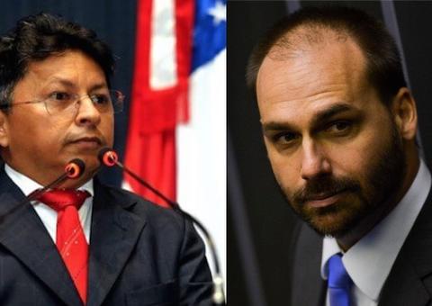 Sinésio Campos diz que Eduardo Bolsonaro e família desprezam a democracia 