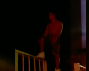 Almas perdidas na ponte Rio Negro. Ele queria se matar, mas pm impediu