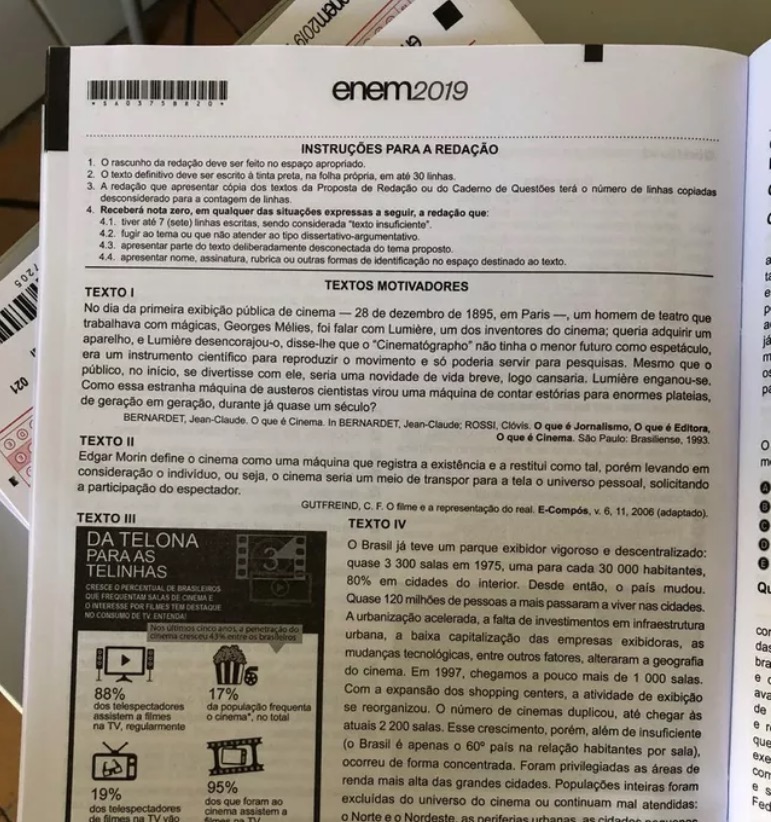  Foto do caderno de questões do Enem ‘vaza’ logo após iníco da prova; Inep se pronuncia