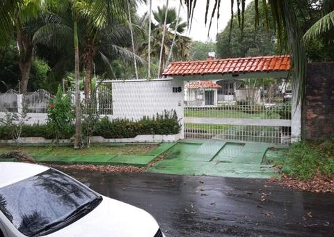 Assaltante tenta invadir residência mas é morto a tiros por caseiro em Manaus