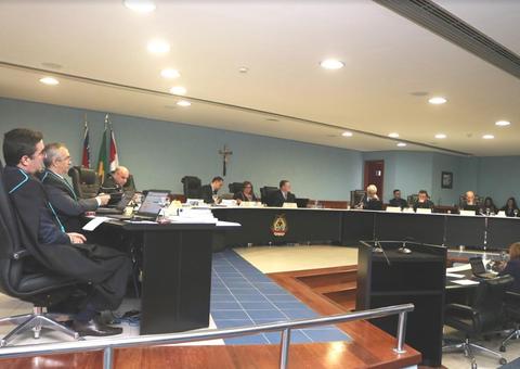 No Amazonas, TCE multa ex-prefeito em R$ 34,1 mil por irregularidades nas contas 