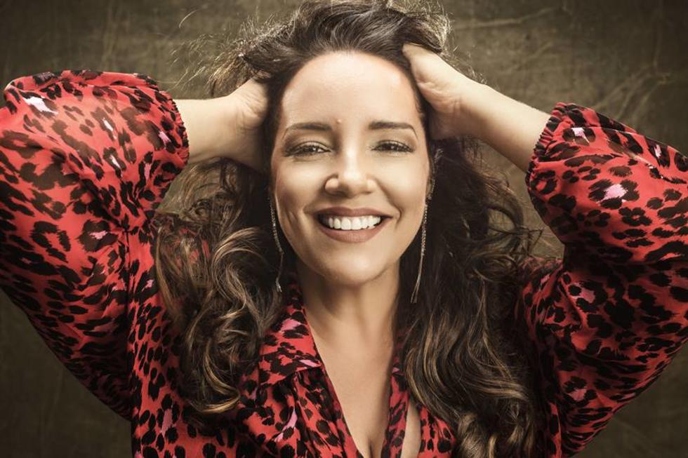 Ana Carolina faz show em Manaus nesta sexta