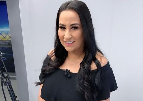 Após fracasso em Manaus, Fabíola Gadelha vira repórter do ‘Domingo Espetacular’ 