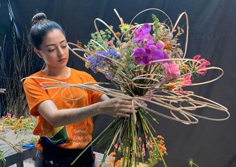 20 vagas para curso gratuito de florista são abertas em Manaus