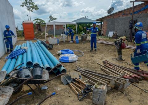 Nova rede de abastecimento vai levar água tratada para 2,6 mil moradores de Manaus