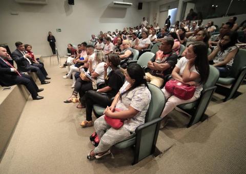 Terceirizados da saúde anunciam greve de 70% dos serviços no Amazonas