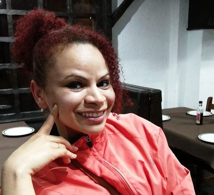 Brasileira é encontrada morta dentro de mala na Espanha e filho confessa crime