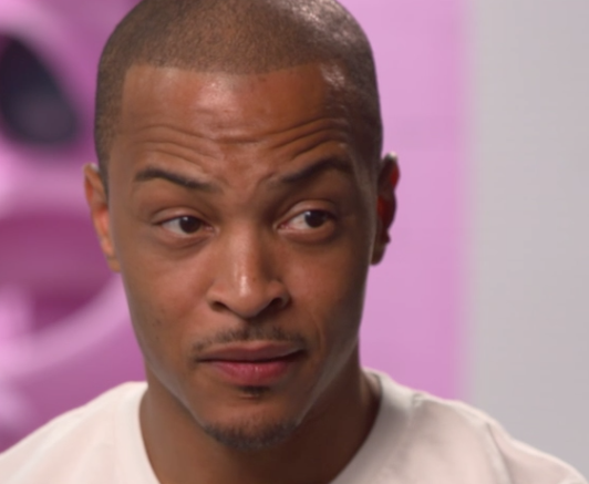 T.I. polemiza ao revelar que acompanha filha no ginecologista para 'checar' virgindade 