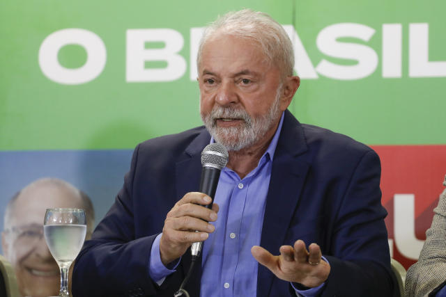 Lula volta a dizer que é contra aborto, mas que mulher tem 'supremacia' sobre seu corpo