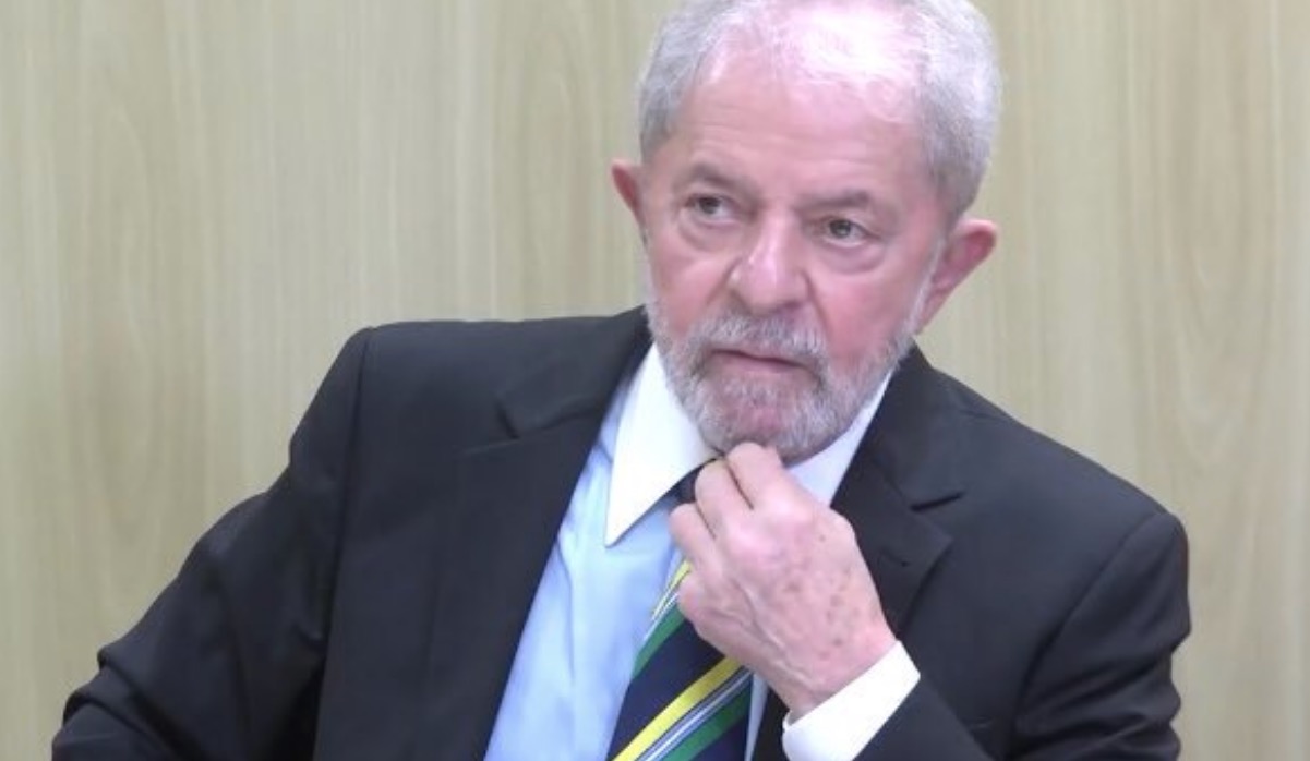 Defesa de Lula entrará com pedido imediato de soltura