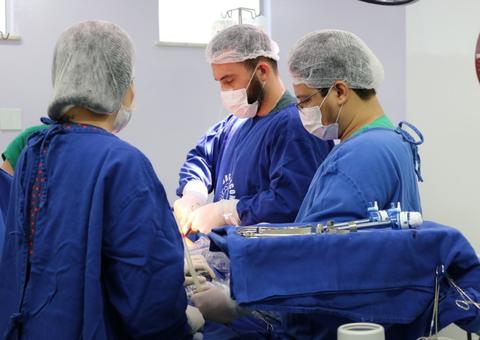 FCecon realiza mutirões de cirurgias e consultas contra câncer de próstata em Manaus