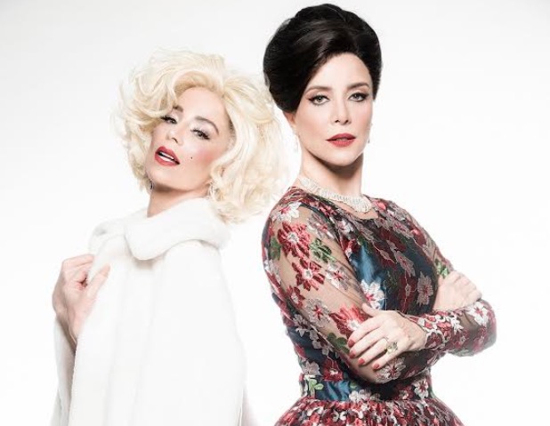 Danielle Winits e Christine Fernandes encenam 'Parabéns Senhor Presidente' no Teatro Amazonas