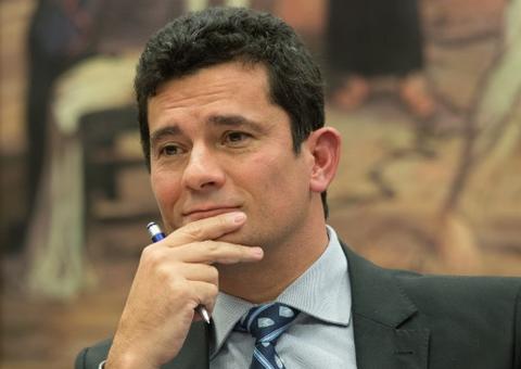 Após ser chamado de canalha por Lula, Moro se manifesta em rede social 