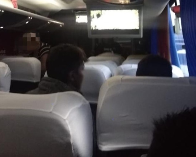 Infiltrado entre turistas, grupo armado agride vítimas e rouba mais de R$ 150 mil em Manaus