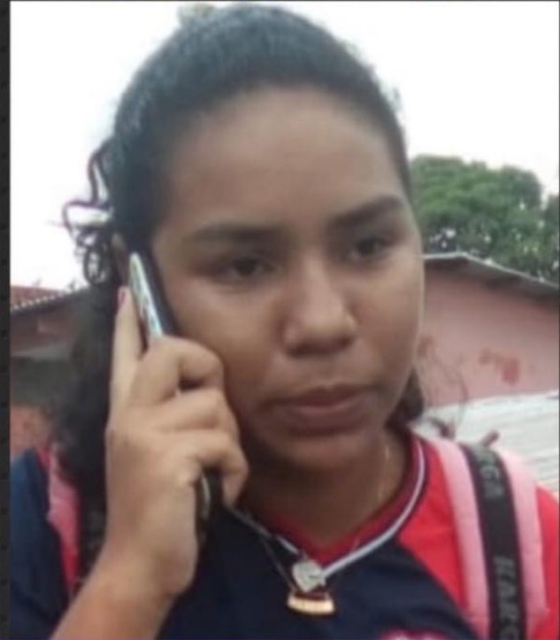 Adolescente desaparece no caminho de casa após sair de escola em Manaus