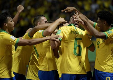 Brasil derrota Itália e está nas semifinais do Mundial Sub-17