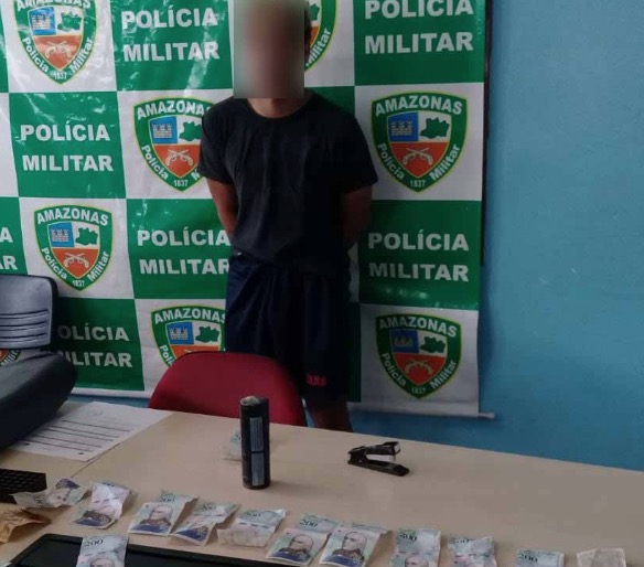 Jovem é preso suspeito de furtar carro do próprio vizinho em Manaus