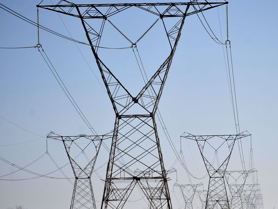 Privatização da Eletrobras deve reduzir tarifas para os consumidores