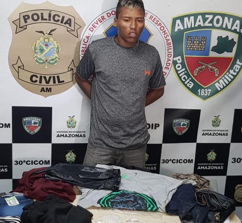 Em Manaus, jovem é preso em depósito de produtos roubados