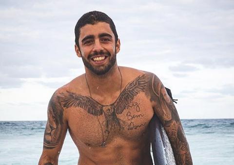 Pedro Scooby sofre grave acidente e amigo relata momentos de terror: ‘quase morreu’