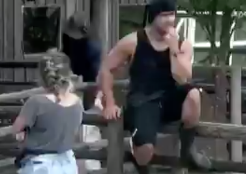 A Fazenda: Carro de som ‘dribla’ segurança e manda novas mensagens aos peões 