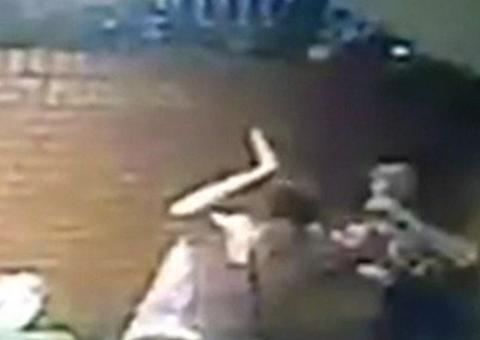 Vídeo mostra momento em que marquise cai e mata estudante em São Paulo