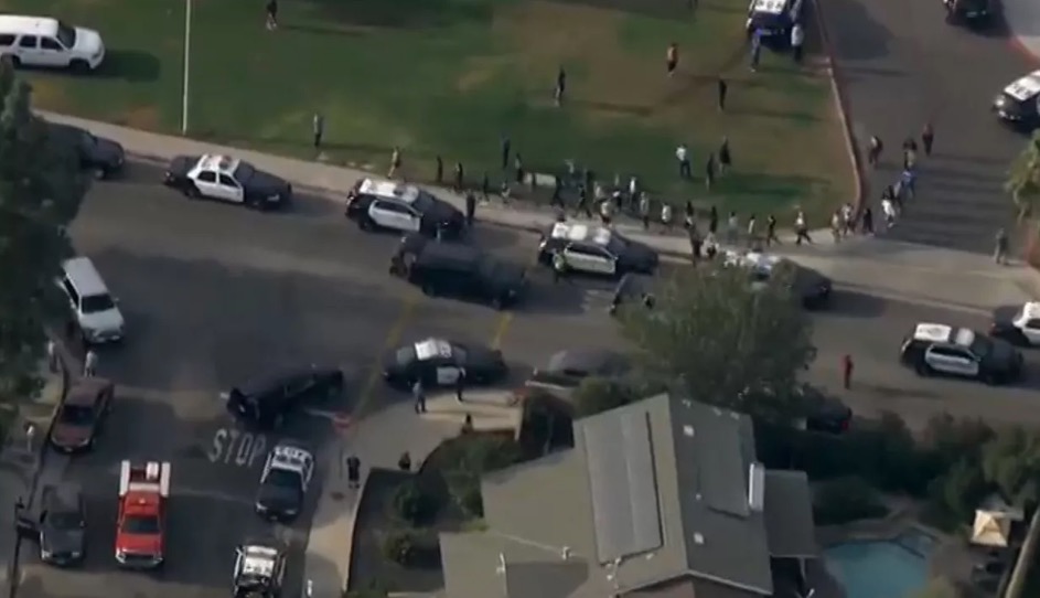 Tiroteio deixa vários feridos em escola na Califórnia 
