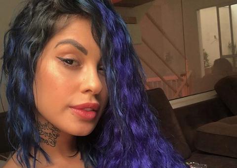 Tati Zaqui treme bumbum freneticamente em vídeo de funk