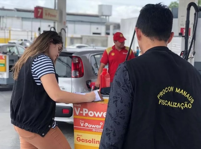 Pesquisa do Procon divulga preços dos combustíveis nos postos de Manaus 