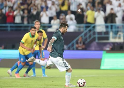 Após erro de Jesus, Messi garante vitória da Argentina sobre o Brasil 