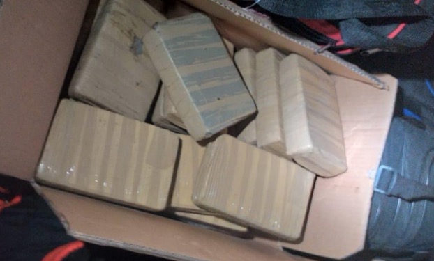 Avião lotado de drogas é capturado durante operação em Manaus 