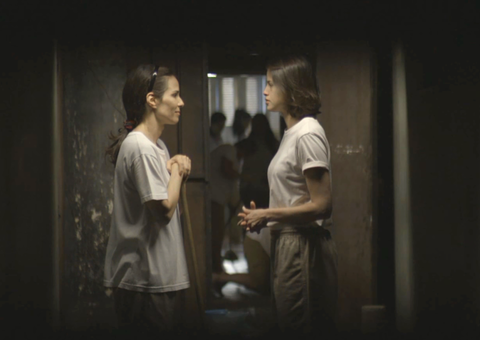 Ana Furtado estreia em ‘A Dona do Pedaço’ e web pira: 'Tá substituindo quem?'