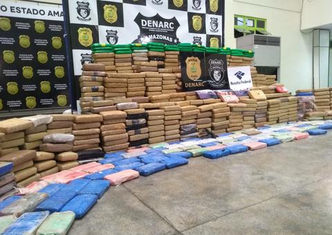 Avião apreendido no aeroclube de Manaus trazia carga de drogas avaliada em R$ 4 milhões