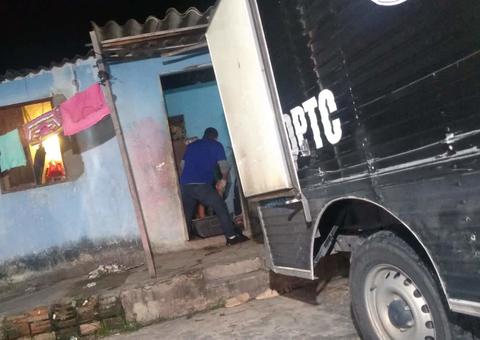 Chacina em Manaus pode ter sido motivada por acerto de contas no tráfico de drogas, diz delegado