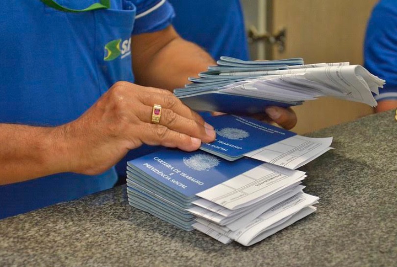 Postos do Sine Manaus ofertam 90 vagas de empregos nessa segunda-feira 