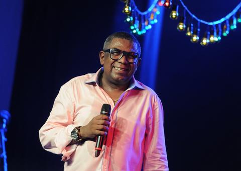 Após lutar 4 anos contra doença, morre aos 65 anos o 'Príncipe do Pagode'