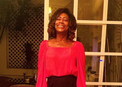 Gloria Maria dá detalhes sobre cirurgia no cérebro pela 1ª vez