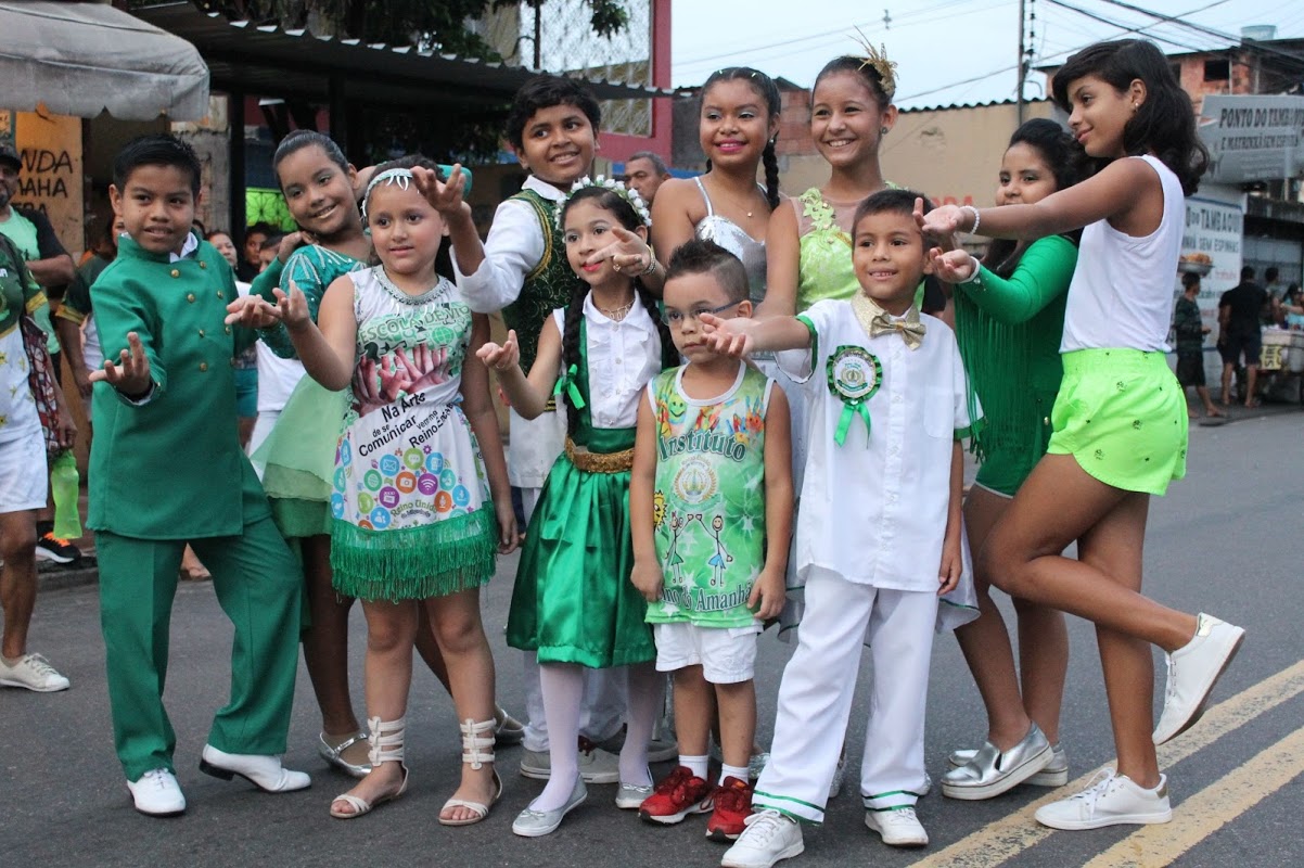 Escola de samba mirim vai colorir as ruas de Manaus neste fim de semana